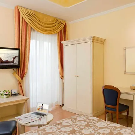 Hotel City