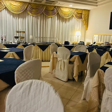 Hotel City 4*