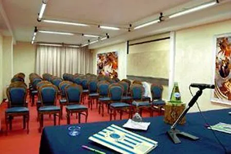 Отель Hotel City 4*