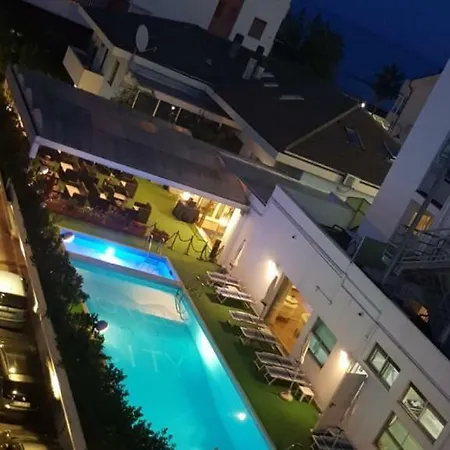 Hotel City Отель