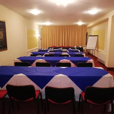 Отель Hotel City